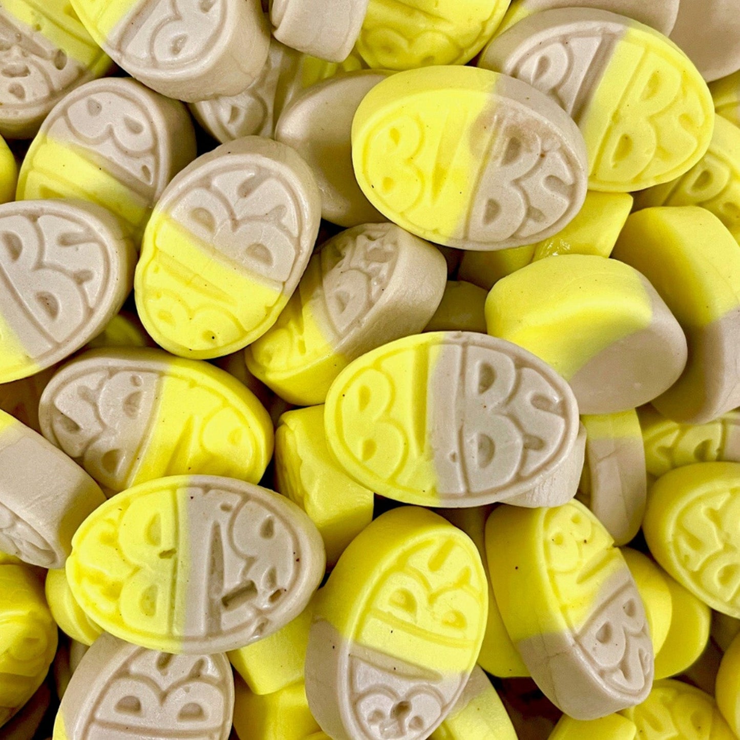 Bubs Foam Banaan Mini - van Bubs - Nu voor maar €0.99 bij Mijn Snoepgoed